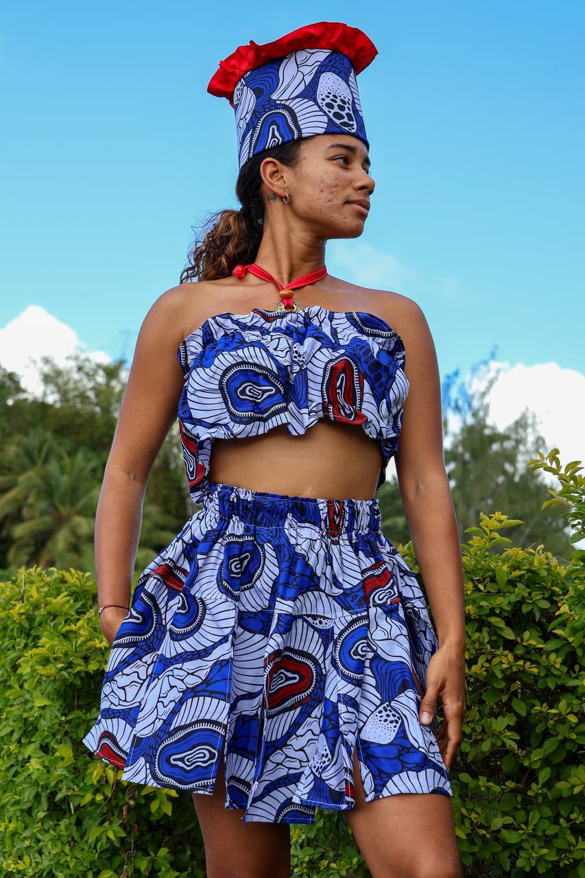 ROYAL.                                      Ensemble femme en tissu Africain